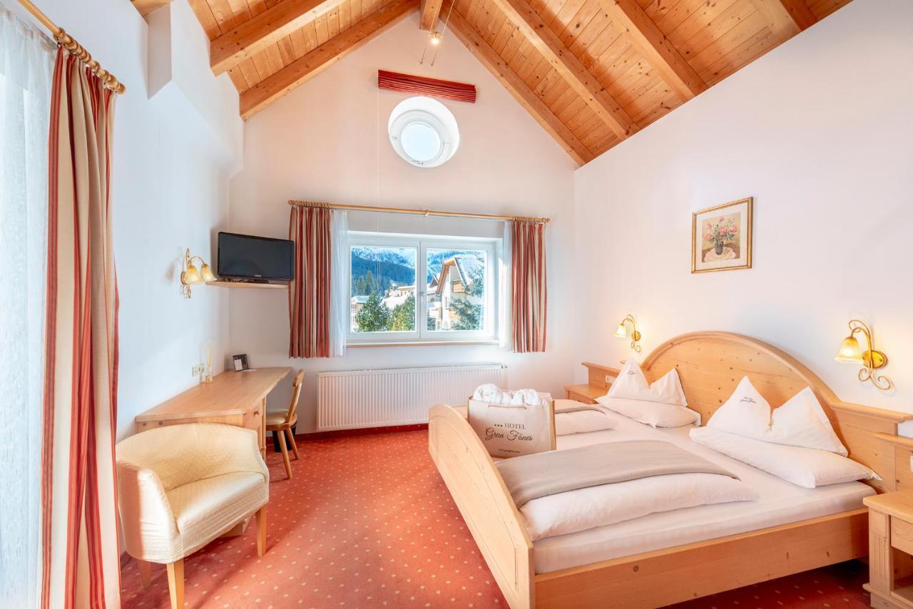 Hotel Gran Fanes Corvara In Badia Exterior foto